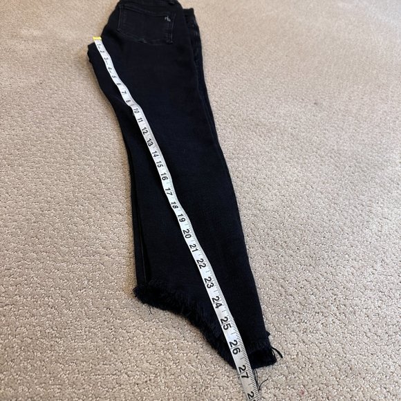 Rag & Bone Jeans Capri Mid Rise Skinny Destroyed Step Hem Black Hampton Size 27 - Picture 11 of 16
